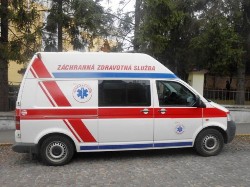 Закарпаття: греко-католики придбали для бійців АТО автомобіль «швидкої допомоги»