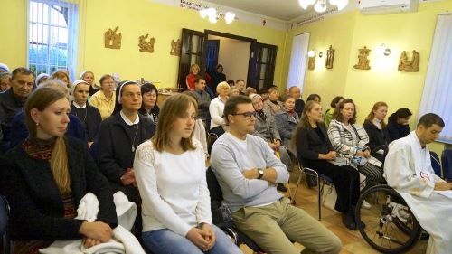Урочистість Св. Вікентія де Поля зібрала під одним дахом у Києві представників кількох згромаджень Урочистість Св. Вікентія де Поля зібрала під одним дахом у Києві представників кількох згромаджень