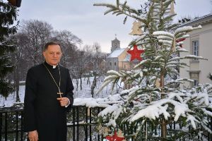 Митрополит Мокшицький: найцінніше у подарунках — це пам’ять,жест доброти й доброзичливості,а не ціна Митрополит Мокшицький: найцінніше у подарунках — це пам’ять,жест доброти й доброзичливості,а не ціна