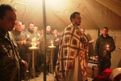 Як в зоні АТО святкували Великдень .(ФОТО) Як в зоні АТО святкували Великдень .(ФОТО)