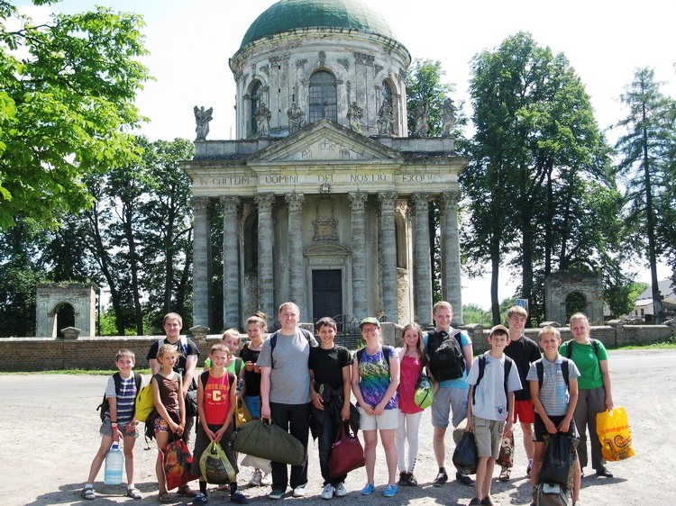 «На лоні природи» – молодіжний екотабір в Підгірцях