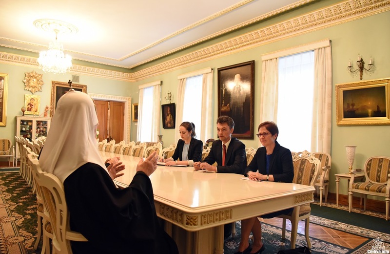 Патріарх Філарет провів у своїй резиденції зустріч з послом США в Україні