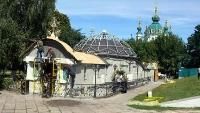 Мінрегіонбуд пообіцяв розібратись з будівництвом біля Десятинної церкви