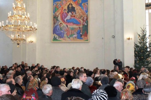 Собор, який будували 17 років, освятили в Івано-Франківську