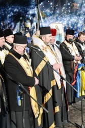 Єпископ Коломийсько-Чернівецької УГКЦ в четвер очолив молитву за Україну на Майдані Незалежності 