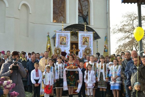 На Івано-Франківщині посвячено новий храм УГКЦ