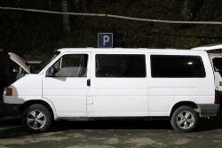 На потреби АТО греко-католики Тернополя передали мікроавтобус