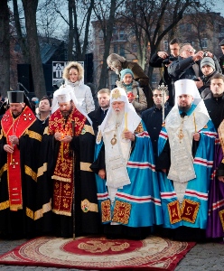 Наш обов'язок помолитися за них в цей час, - Патріарх Філарета під час вшанувань жертв Голодоморів