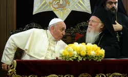 Стамбул: Папа Франциск та Патріарх Варфоломій І  підписали спільну декларацію