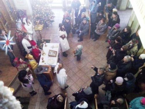 В Донецьку Різдвяна коляда  різдвяна коляда лунала із вуст учасників вертепу