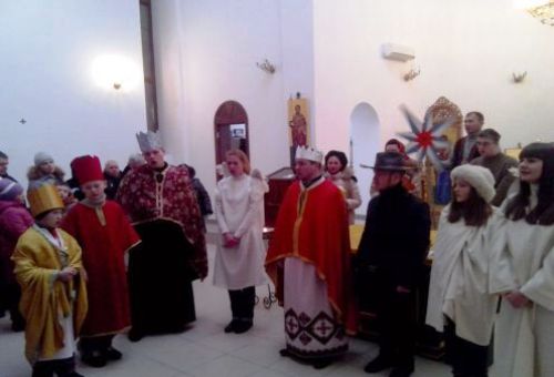 В Донецьку Різдвяна коляда  різдвяна коляда лунала із вуст учасників вертепу
