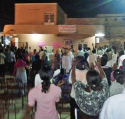 У Судані 5 пасторів заарештовані за відмову здати владі церковне майно