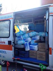   Парафіяни УГКЦ з Італії придбали для української армії реанімобіль