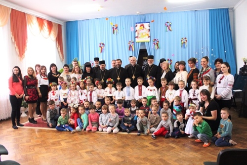 Глава УГКЦ разом з єпископами Постійного Синоду, відвідали греко-католицький садочок.(ФОТО)