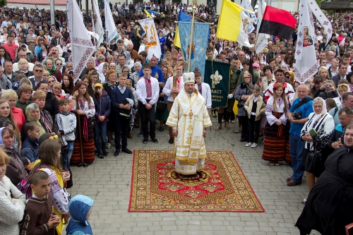 Відбулась XXIII молодіжна піша проща до Гошівської чудотворної ікони.(ФОТО)
