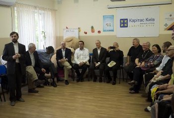 Відбулася зустріч президента Карітасу Америки з вимушеними переселенцями