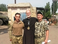 Присутність капелана на війні збагачує його, і кожного, хто бачить межу добра і зла,- Борис(Гудзяк)