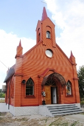 На Житомирщині католики освятили новий храм.(ФОТО)