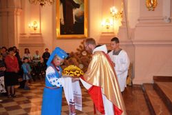 У Бердичеві католики дякували Господу Богу за жнива.(ФОТО)