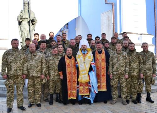 3-тя ротація військового духовенства УП3-тя ротація військового духовенства УПЦ КП відбула в зону АТО.(ФОТО) 3-тя ротація військового духовенства УП3-тя ротація військового духовенства УПЦ КП відбула в зону АТО.(ФОТО)