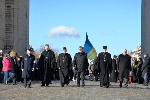 Франція: в Нотр-Дам де Парі відзначили річницю Голодомору.(ФОТО,ВІДЕО) 