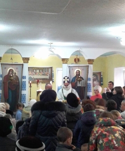 Війна не завадила принести Святому Миколаю подарунки на Донбас.(ФОТО)