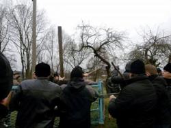 Рівенщина: знову розгорівся міжконфесійний конфлікт у селі Птича.(ФОТО) Рівенщина: знову розгорівся міжконфесійний конфлікт у селі Птича.(ФОТО)