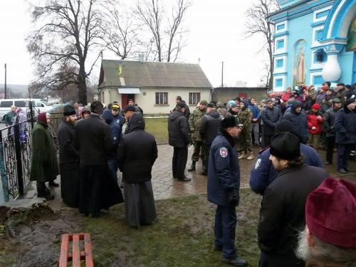 Рівенщина: знову розгорівся міжконфесійний конфлікт у селі Птича.(ФОТО)