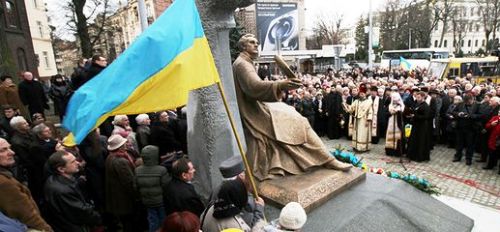 Пам’ятник о.Михайлу Вербицькому освятили та відкрили у Львові.(ФОТО)