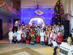 Родинною колядою та відвіданням старечого будинку зустріли Різдво Христове у Фастові