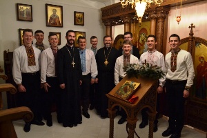 З колядою доЗ колядою до Патріарха УГКЦ семінаристи КТДС Патріарха УГКЦ семінаристи КТДС