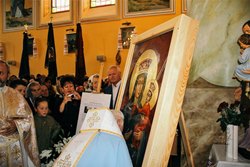 Ікона Богородчанської Божої МІкона Богородчанської Божої Матері знову «завітала» до Україниатері знову «завітала» до України