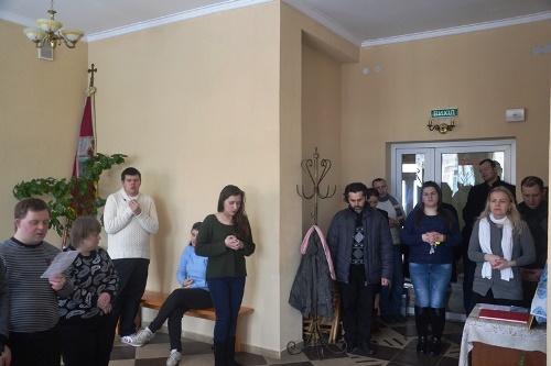 У Карітасі молитовно вшанували жертв торгівлі людьми