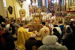 У Львові помолилися за мир в Україні перед Вифлеємською іконою Божої Матері.(ВІДЕО)