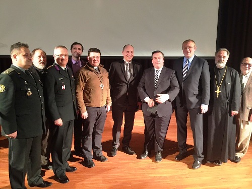 Діяльність капеланів УГКЦ в зоні АТО презентували українцям в Канаді.(ФОТО)