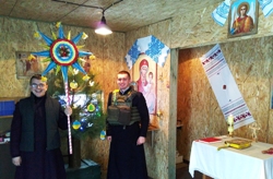 Брати - семінаристи з колядою відвідали військових Української армії що знаходяться на Донеччині