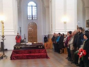 У житомирському римо-католицькому храмі молилися за загиблого військового Олександра Залізка