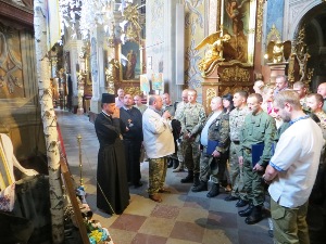 Львів: військові капелани УГКЦ спільно із військовослужбовцями молились за загиблих воїнів-героїв 
