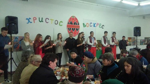 З благословення єпископа Володимира (Груци) у Винниках відбувся благочинний Великодній сніданок