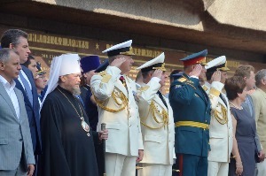 Крим: митрополит УПЦ благословив флот РФ, назвавши його «нашим»