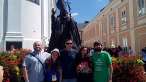 У Полтаві молодь ділилась незабутніми позитивни емоціями від зустрічі з Папою Римським на СДМ.(ВІДЕОУ Полтаві молодь ділилась незабутніми позитивни емоціями від зустрічі з Папою Римським на СДМ.(ВІДЕО