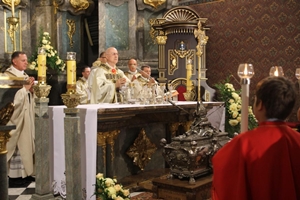 Кардинал Тарчізіо Бертоне очолив у Львові святкування 25-ліття відновлення структур РКЦ в Україні