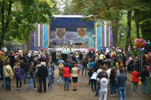 У Коломиї розпочався перший молодіжний християнський фестиваль “Вдячні Господу за пісню”