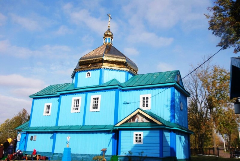 На Волині за ніч пограбували одразу два храми 