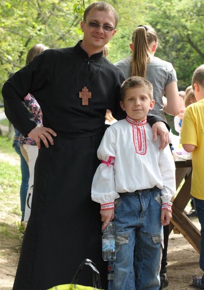 В УГКЦ заохочують парафії брати під опіку хоча б одну дитину-сироту