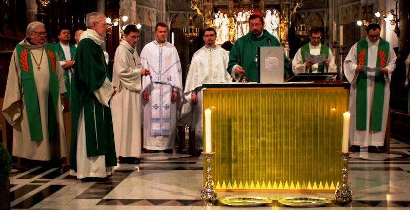 Парафія УГКЦ взяла участь у відзначенні дня мігранта у Льєжській дієцезії, Бельгія