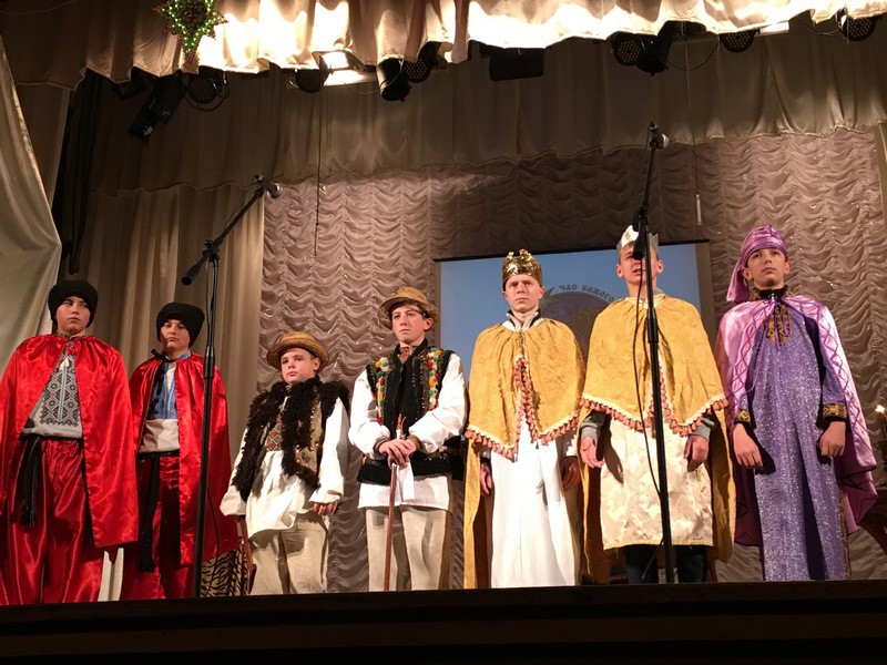 У місті над Прутом лунала стоголоса коляда