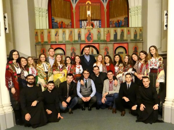 Мандрівка з колядою 