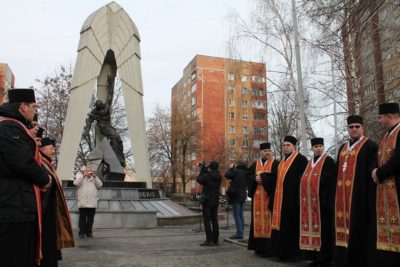 Поминальною панахидою у Львові вшановано усіх жертв-ліквідаторів аварії на ЧАЕС