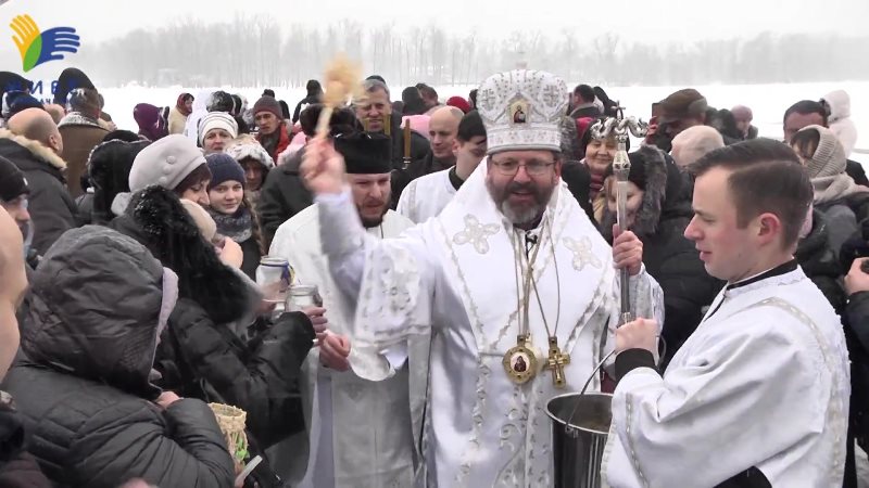 Освячення води у Дніпрі на Богоявлення Господнє (ВІДЕО)